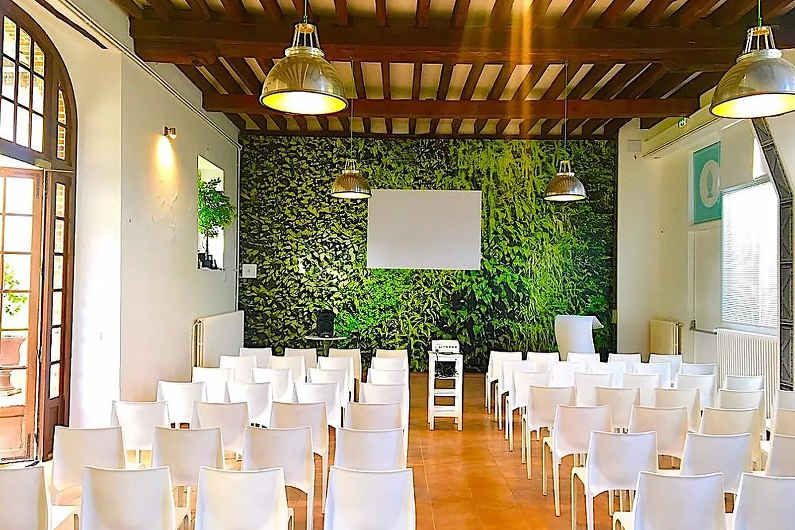 Lieux événementiels, CHÂTEAU DE VAUGRIGNEUSE