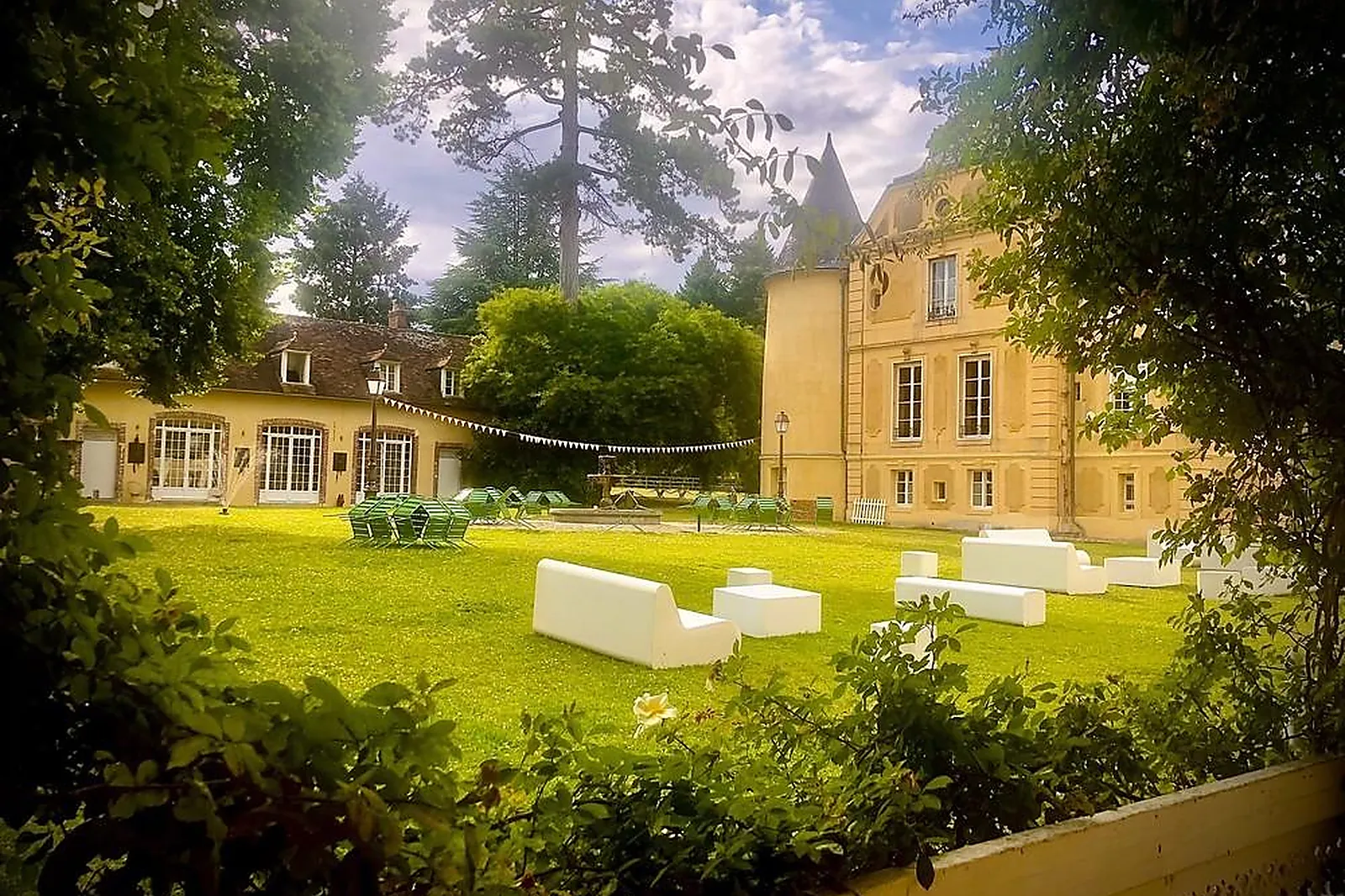 Lieux événementiels, CHÂTEAU DE VAUGRIGNEUSE