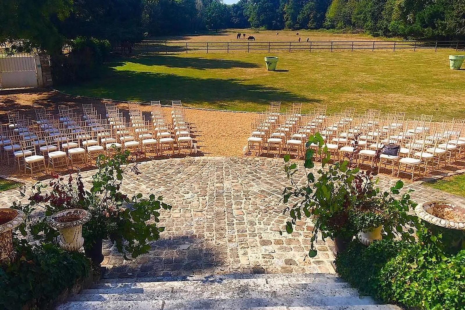 Lieux événementiels, CHÂTEAU DE VAUGRIGNEUSE