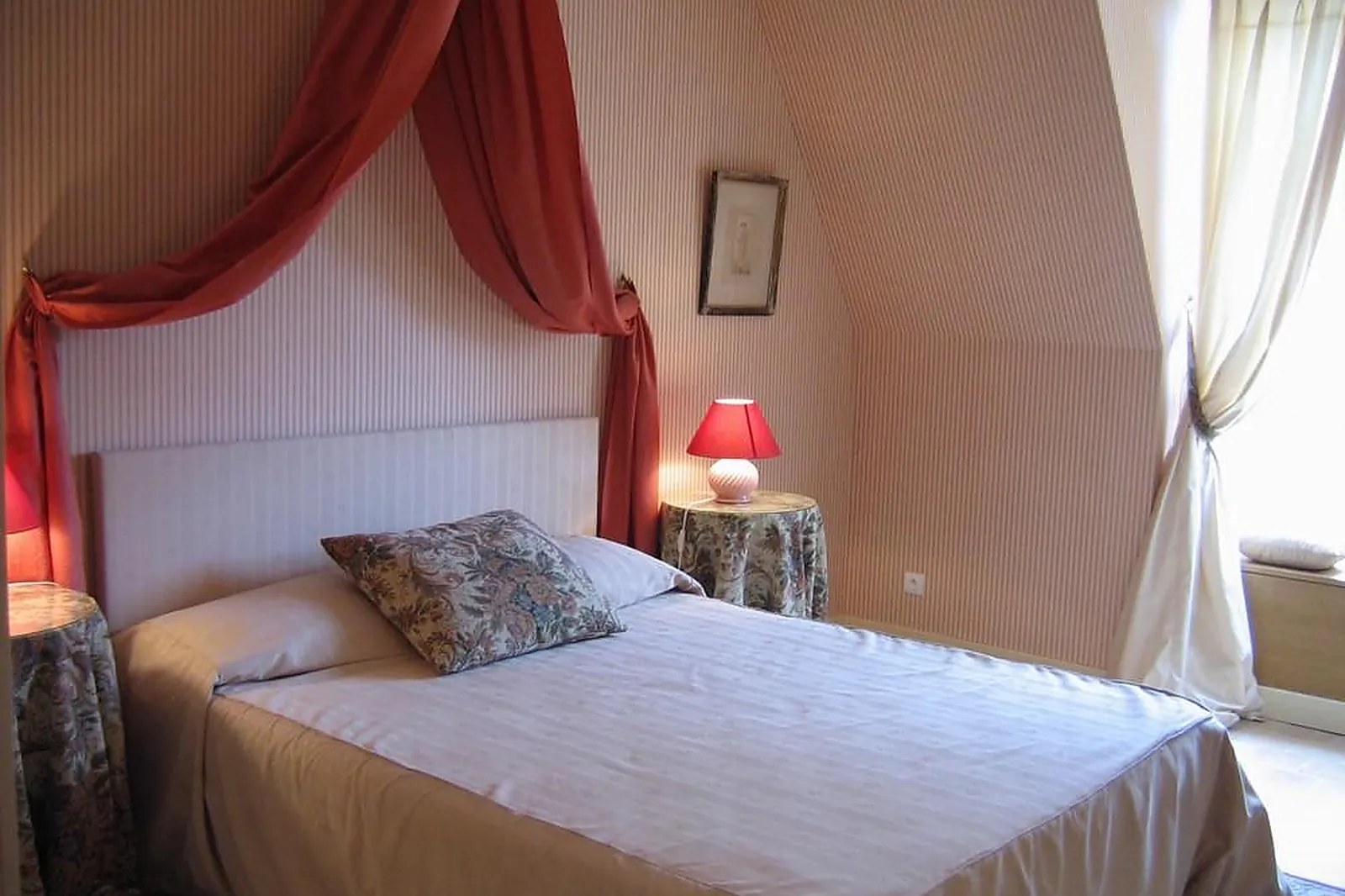 Lieux événementiels, CHÂTEAU DE VAULOGÉ