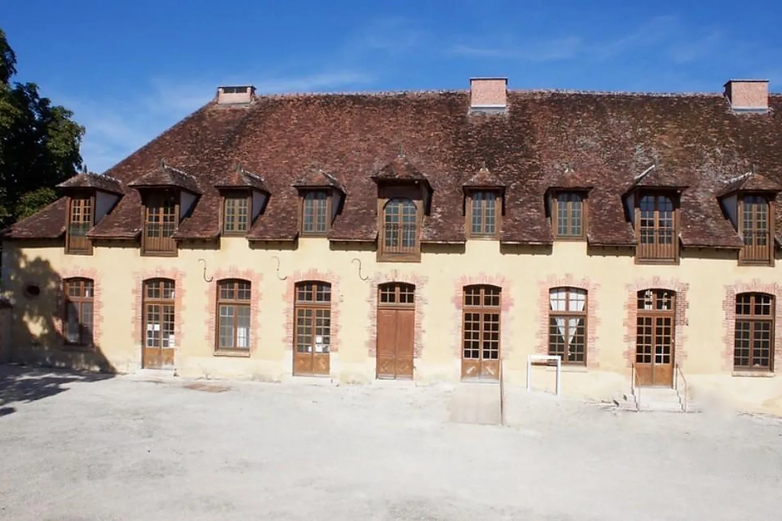 Lieux événementiels, CHÂTEAU DE VAUX