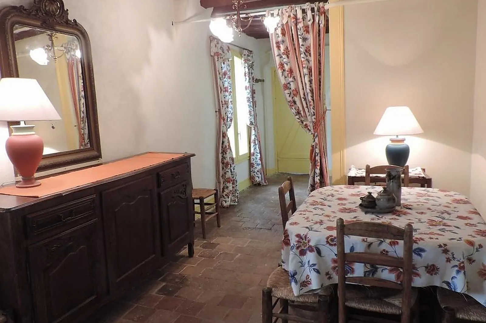 Lieux événementiels, CHÂTEAU DE VERETZ