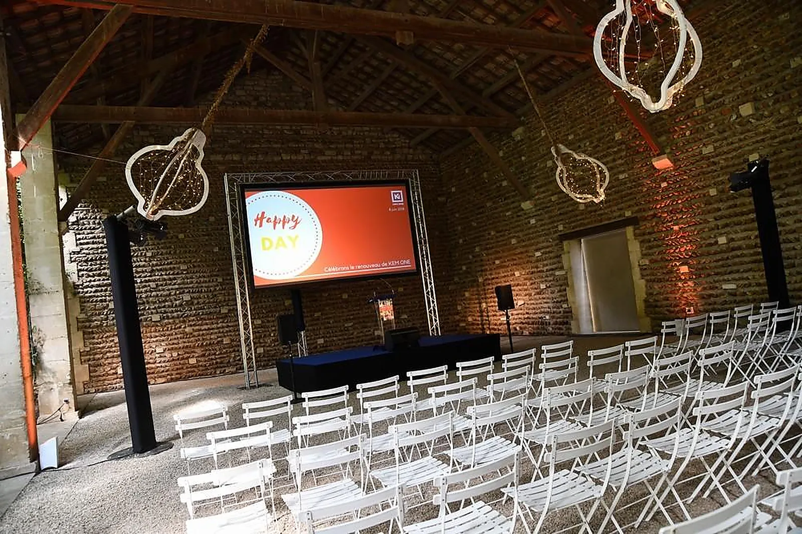 Lieux événementiels, CHÂTEAU DE VERGIÈRES