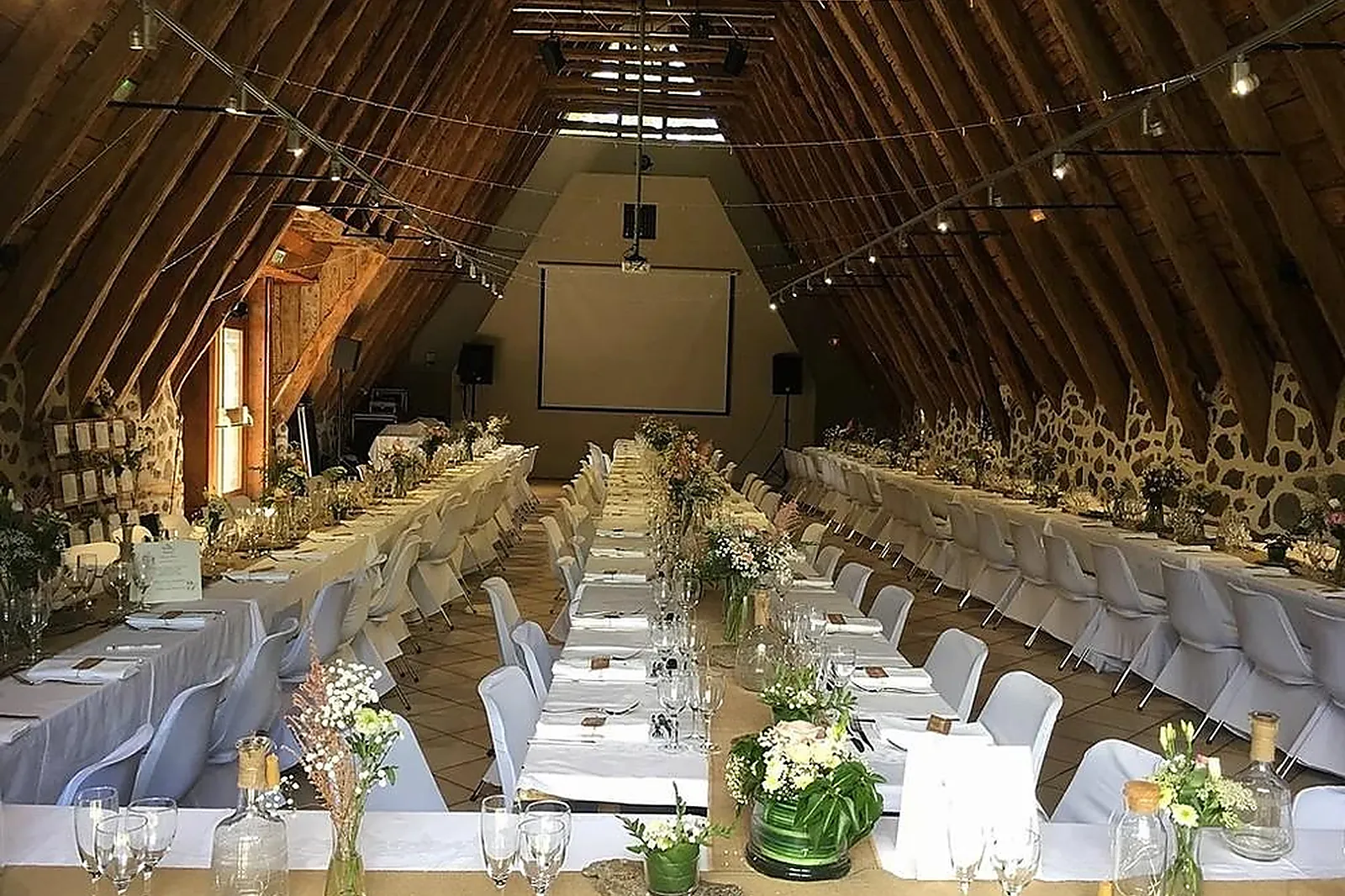 Lieux événementiels, CHÂTEAU DE VIXOUZE