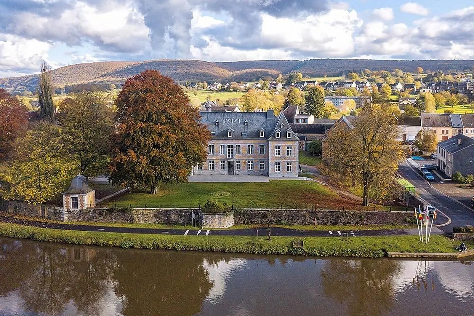 Lieux événementiels, CHÂTEAU DE WALLERAND
