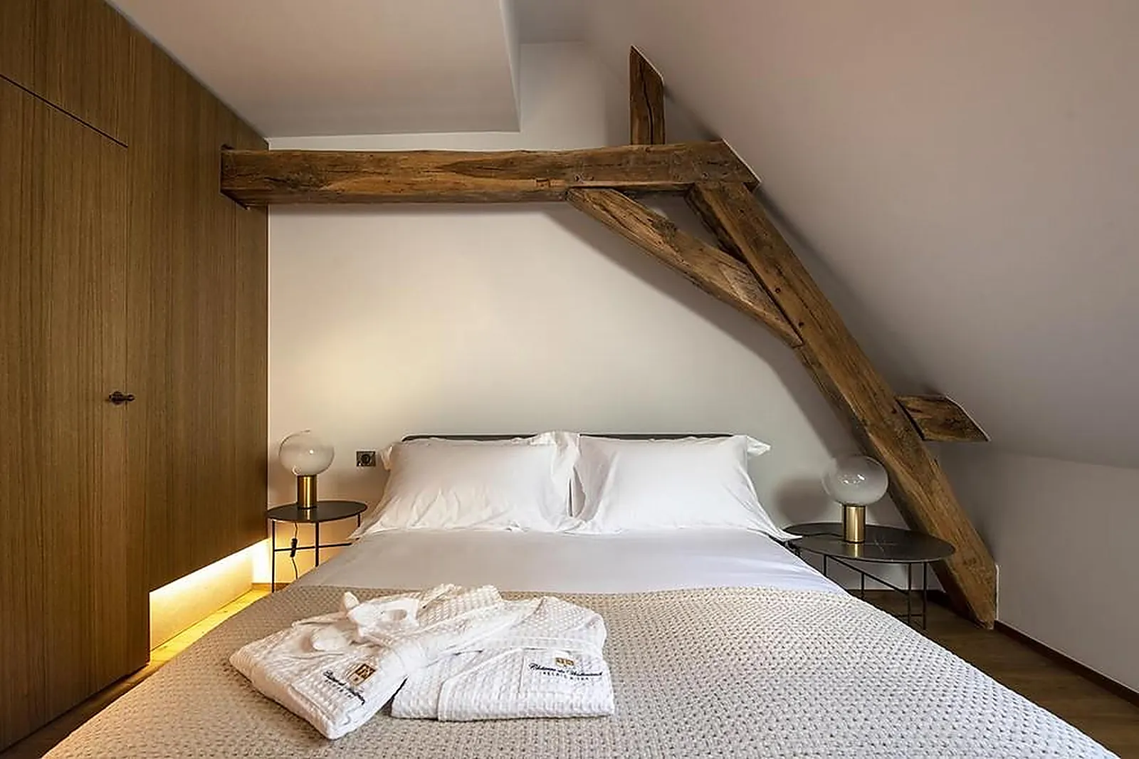 Lieux événementiels, CHÂTEAU DE WALLERAND