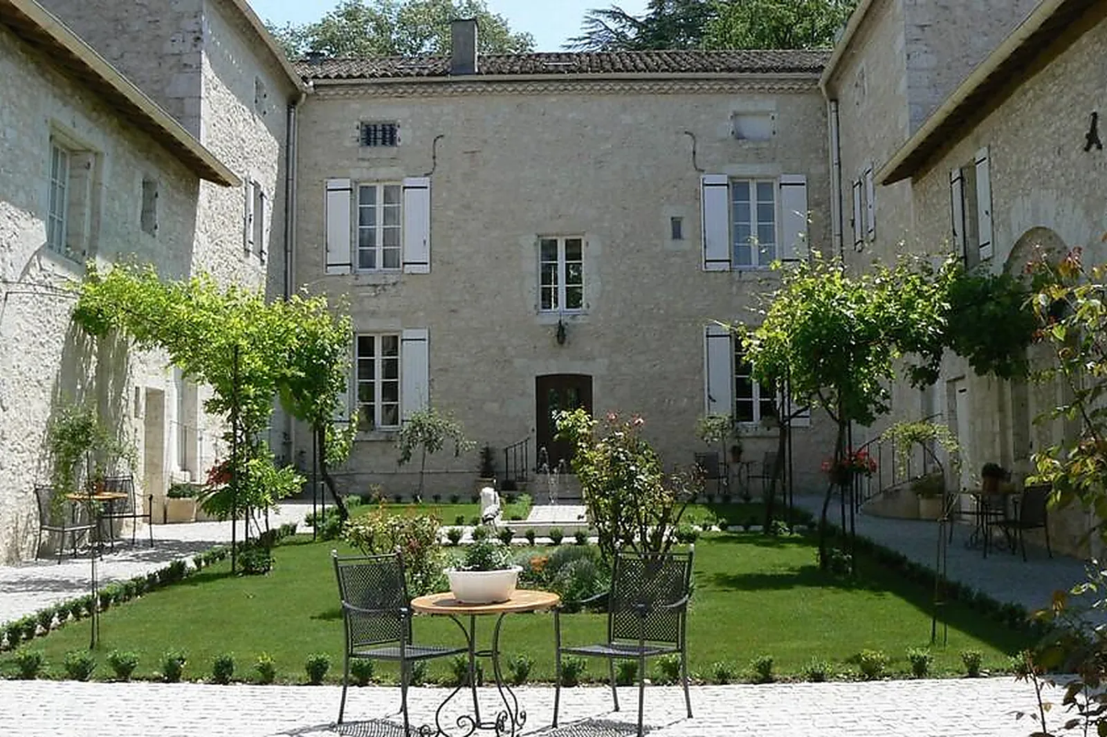 Lieux événementiels, CHÂTEAU DE L'HOSTE
