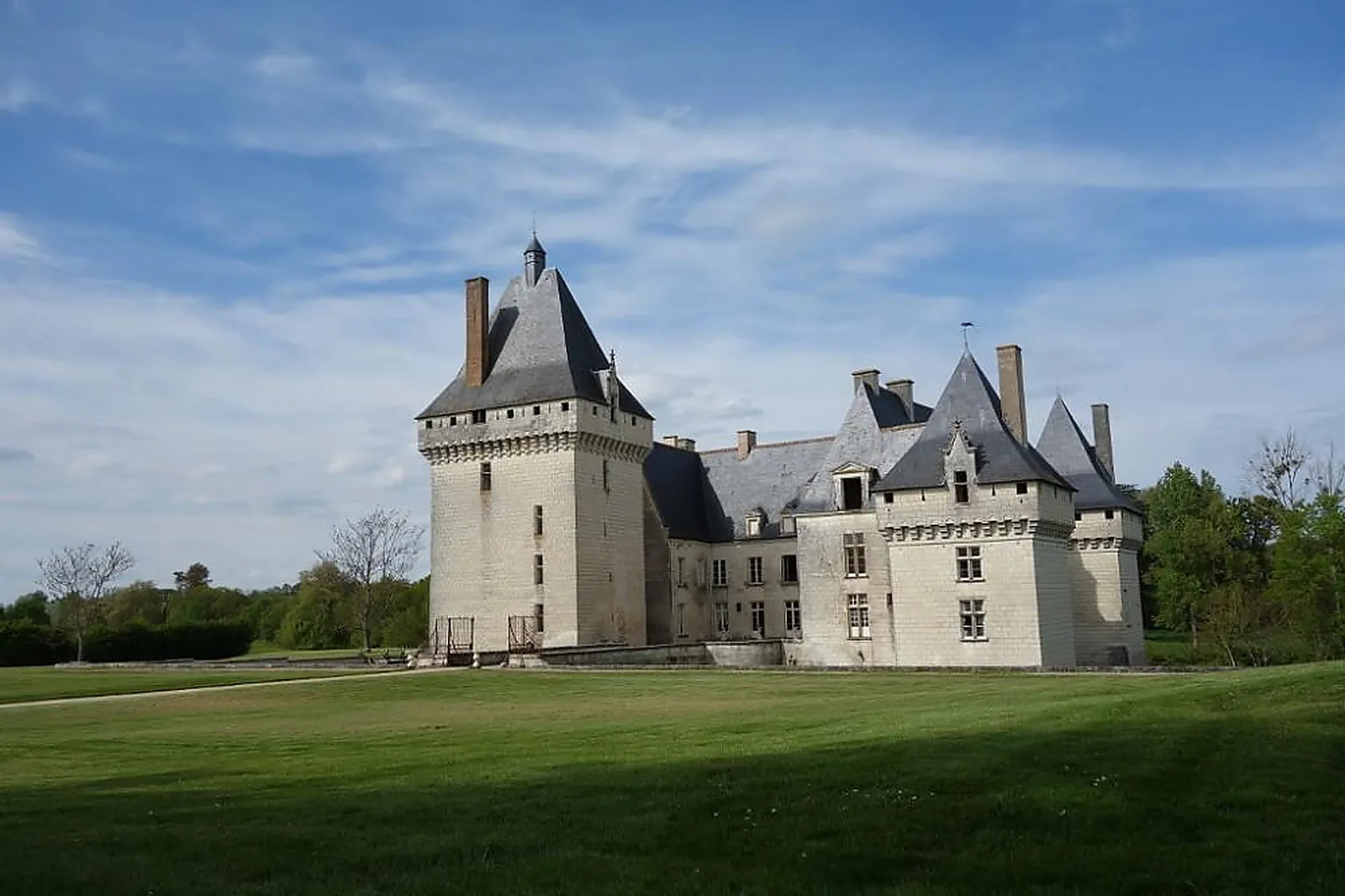 Lieux événementiels, CHÂTEAU DE L'ISLE SAVARY