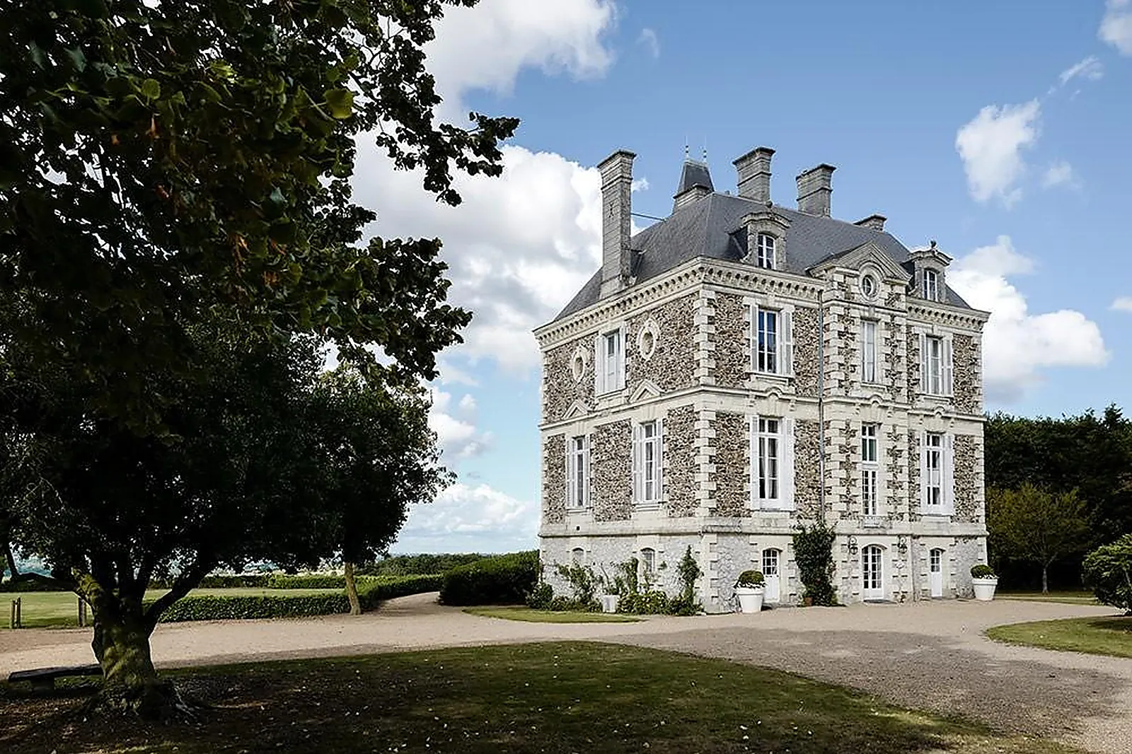 Lieux événementiels, CHÂTEAU DE L’ÉPERONNIÈRE