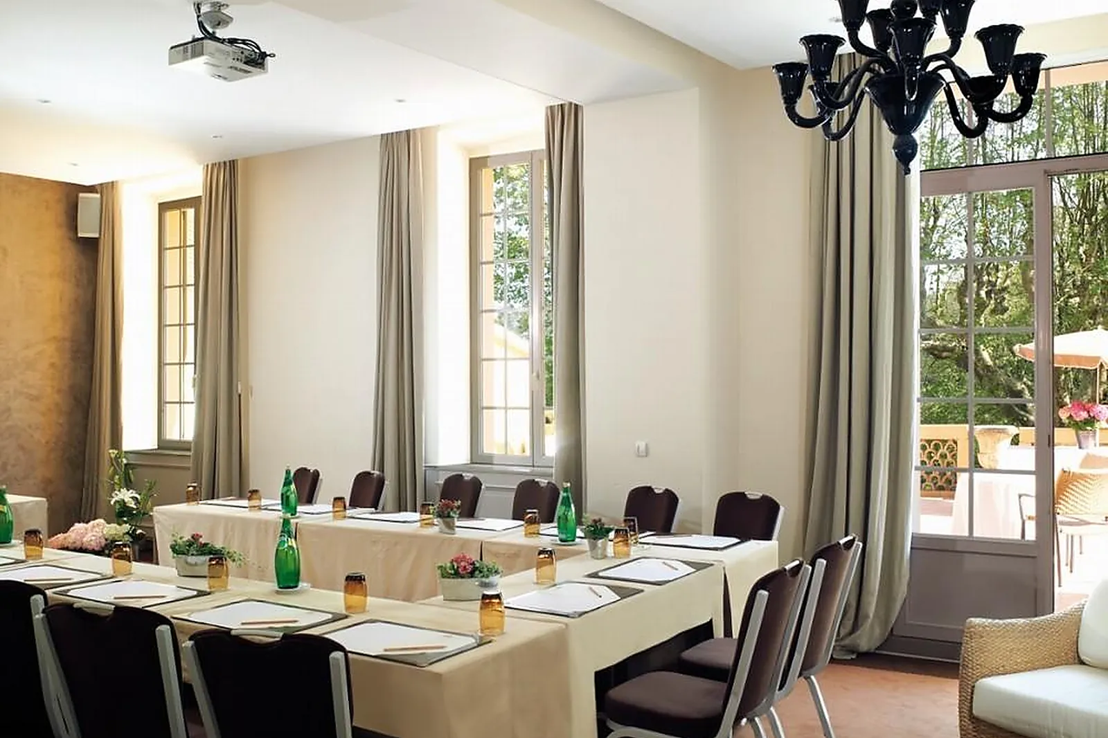 Lieux événementiels, CHÂTEAU DE LA BÉGUDE