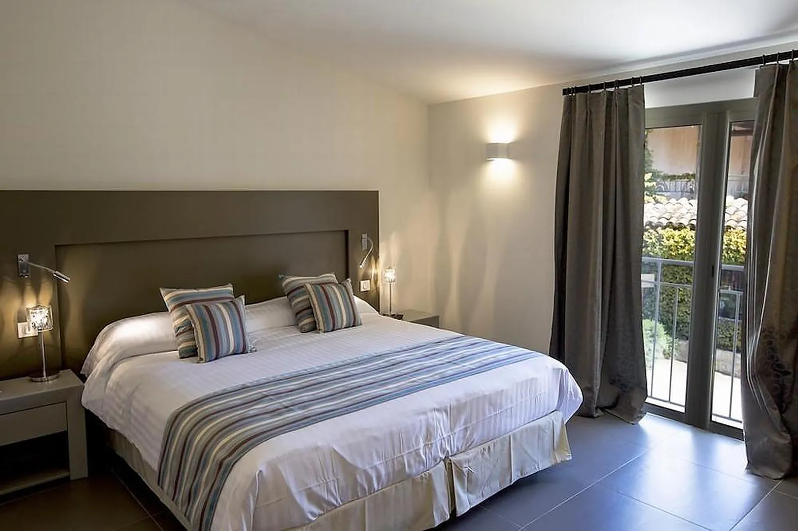 Lieux événementiels, CHÂTEAU DE LA BÉGUDE