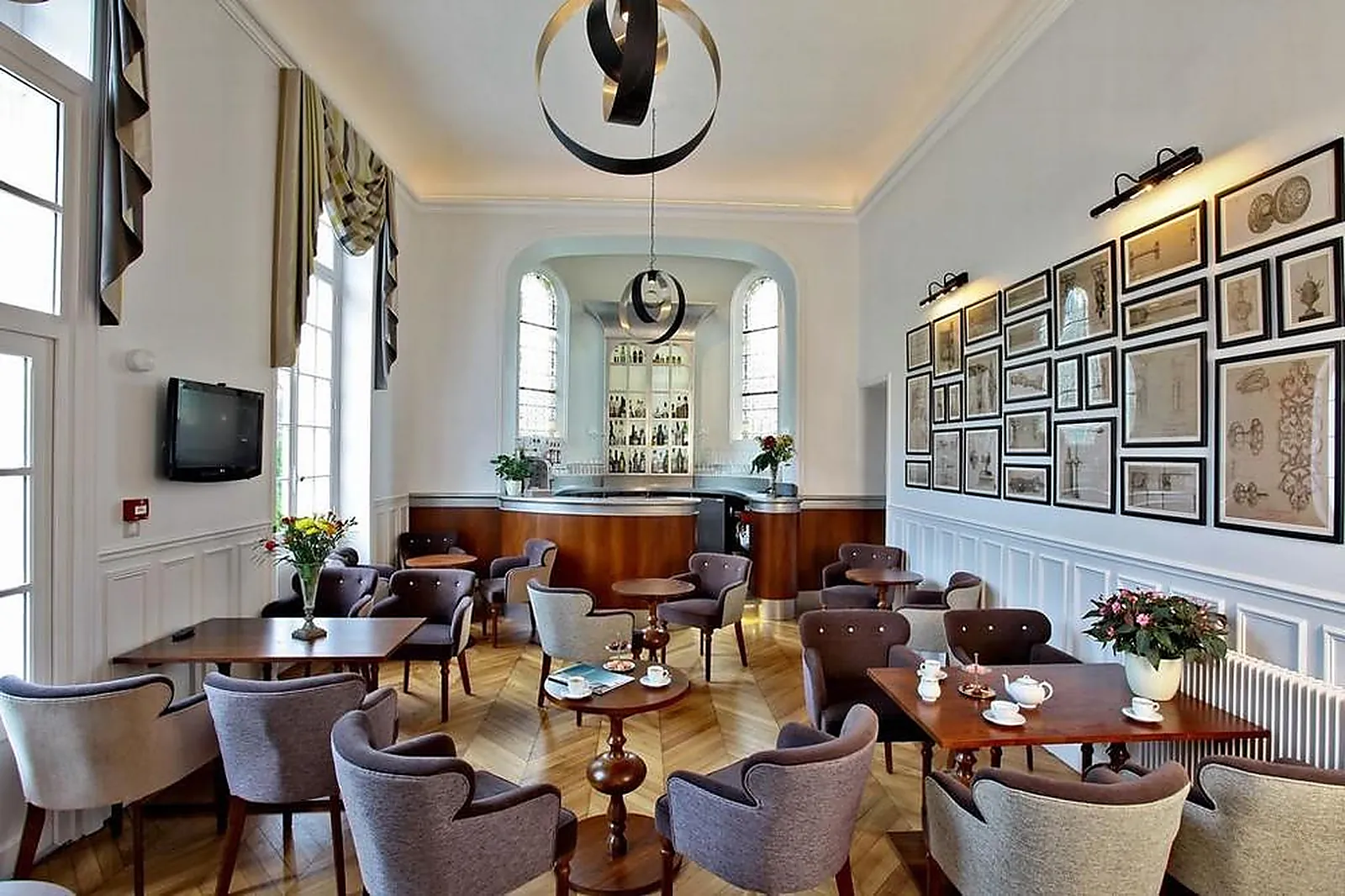 Lieux événementiels, CHÂTEAU DE LA CAZINE