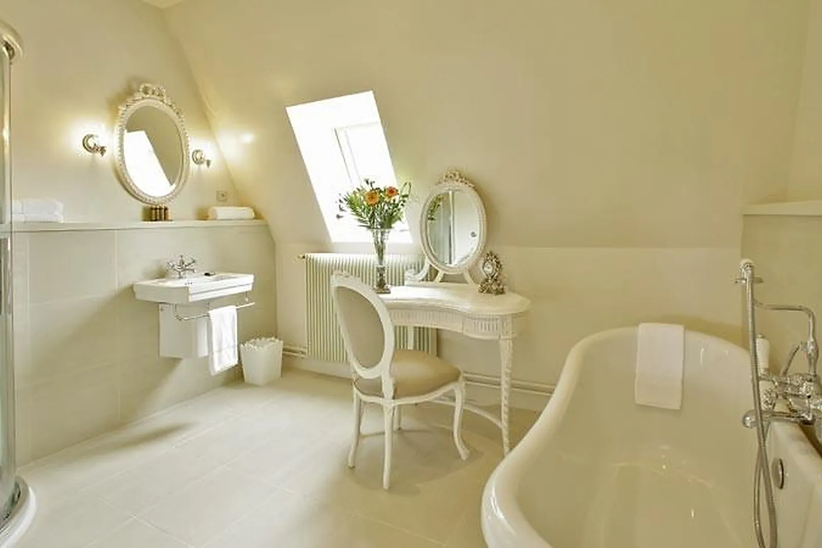 Lieux événementiels, CHÂTEAU DE LA CAZINE