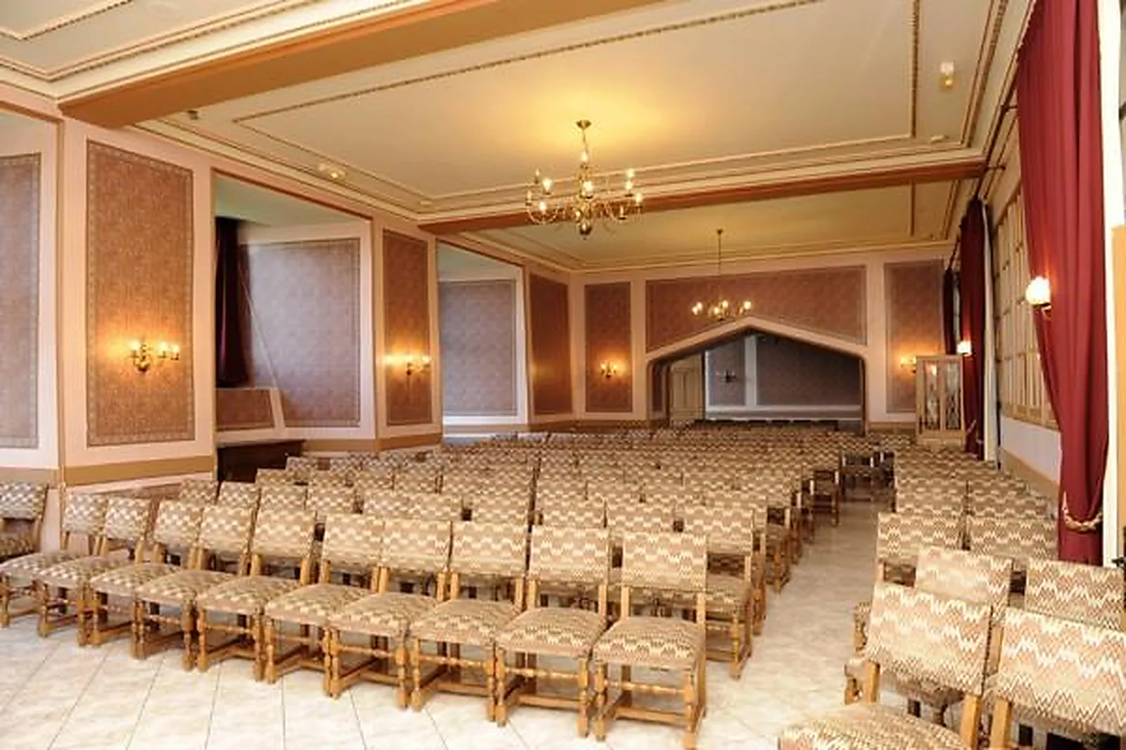 Lieux événementiels, CHÂTEAU DE LA GROULAIS