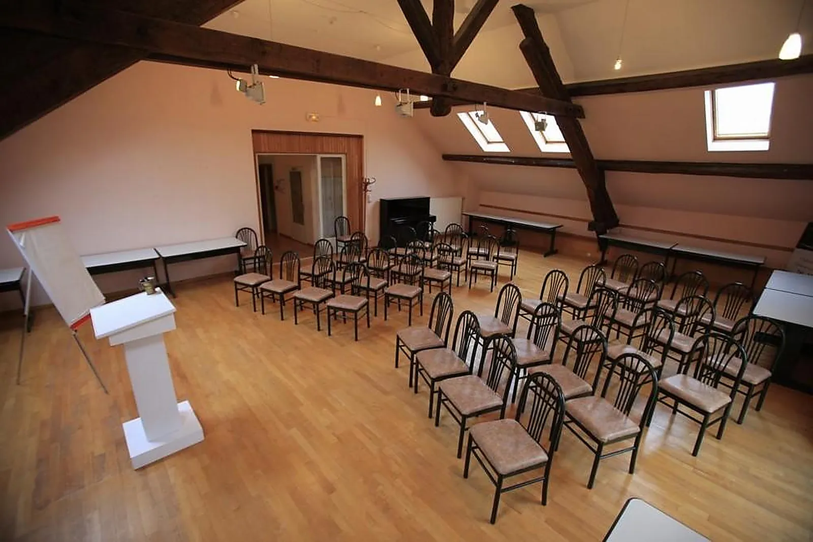 Lieux événementiels, CHÂTEAU DE LA LINOTTE