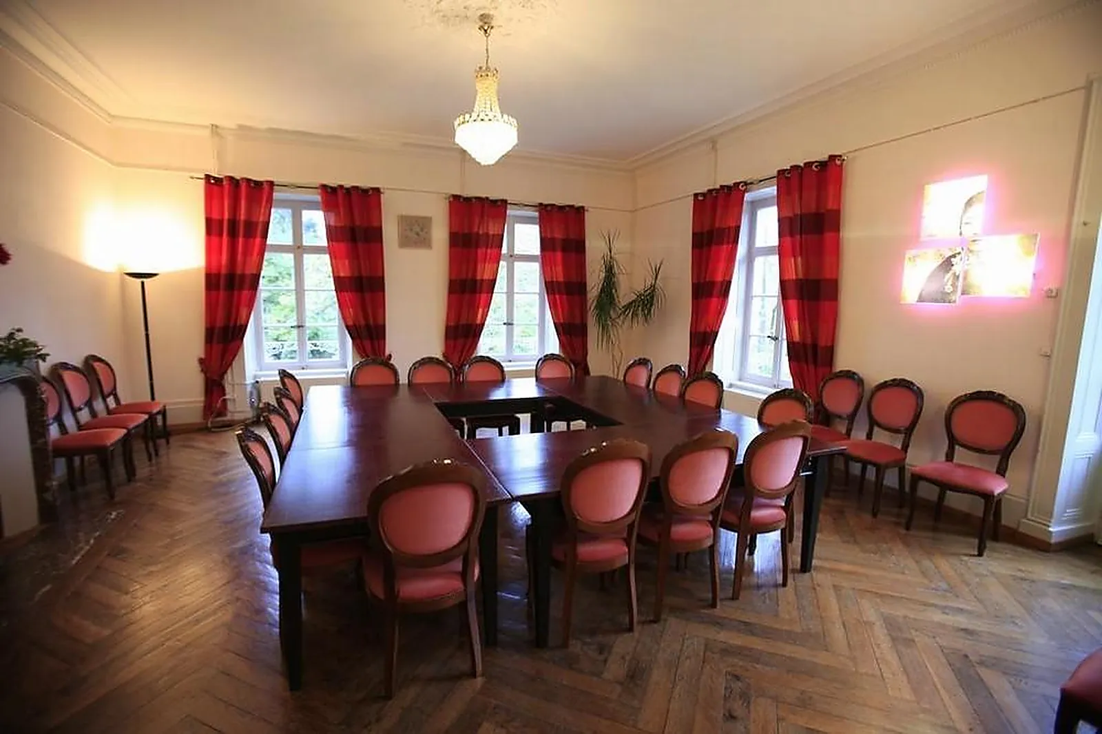 Lieux événementiels, CHÂTEAU DE LA LINOTTE