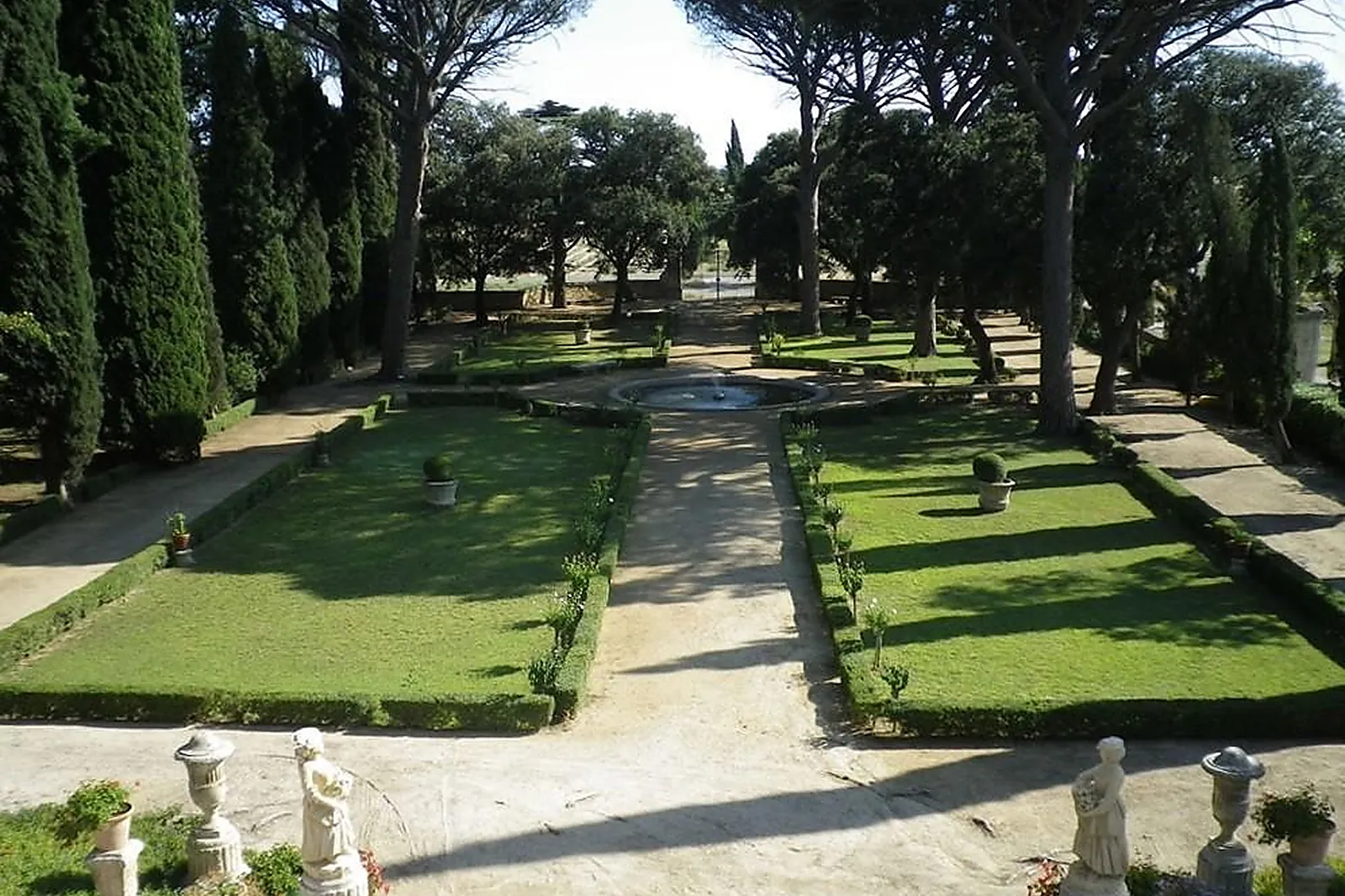 Lieux événementiels, CHÂTEAU DE LA MOGÈRE