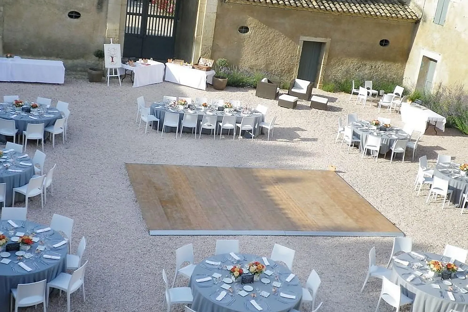 Lieux événementiels, CHÂTEAU DE LA MOGÈRE