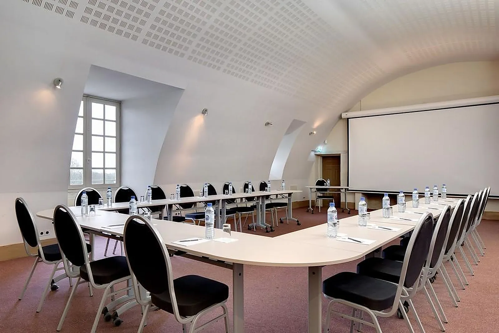 Lieux événementiels, CHÂTEAU DE LA PERRIERE