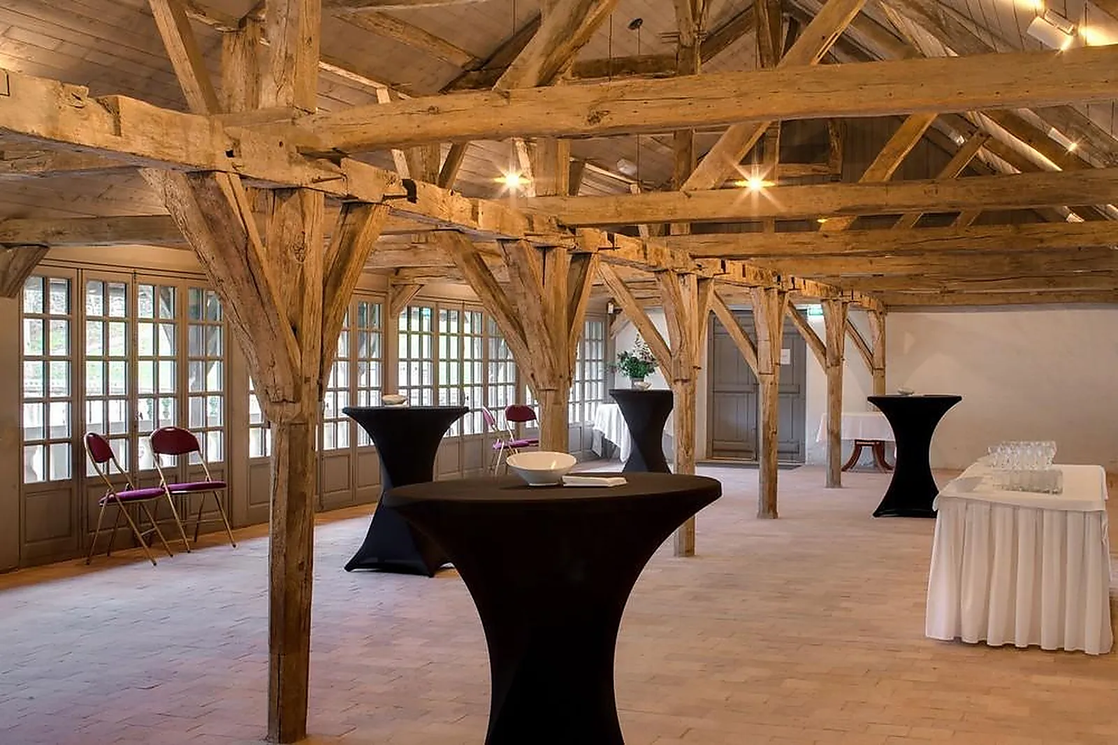 Lieux événementiels, CHÂTEAU DE LA PERRIERE