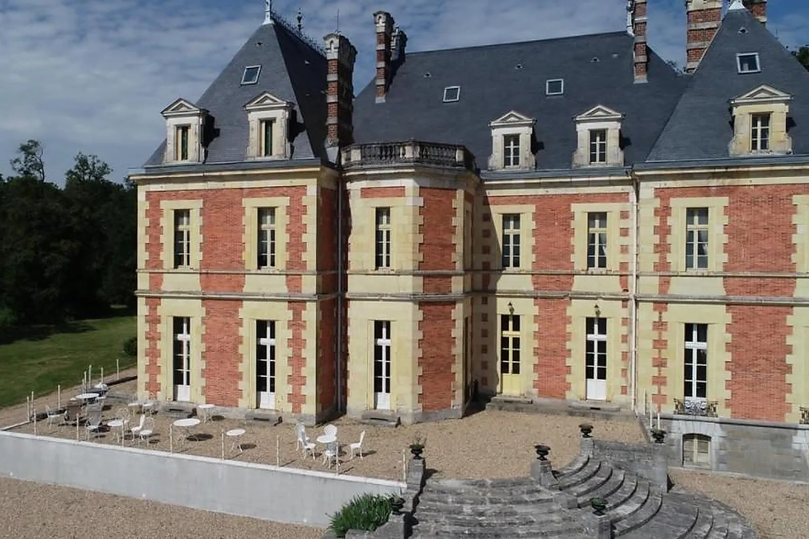 Lieux événementiels, CHATEAU DE LA PLAUDIERE