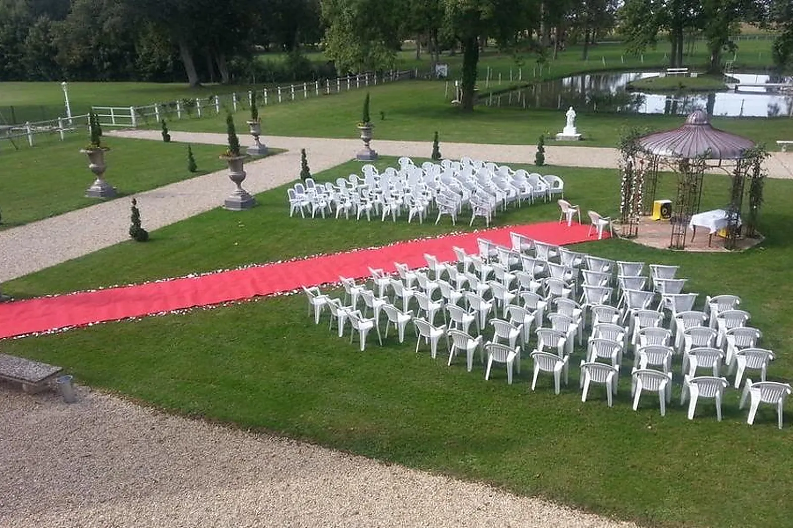 Lieux événementiels, CHÂTEAU DE LA PLUMASSERIE