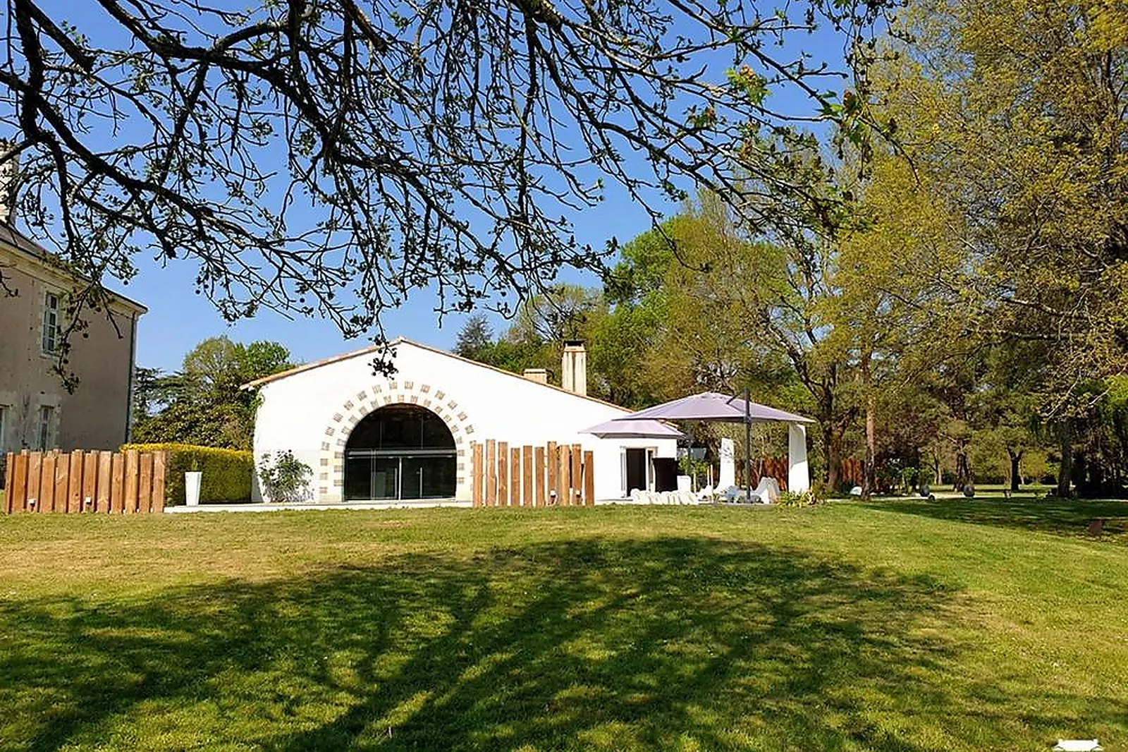 Lieux événementiels, CHÂTEAU DE LA RAIRIE