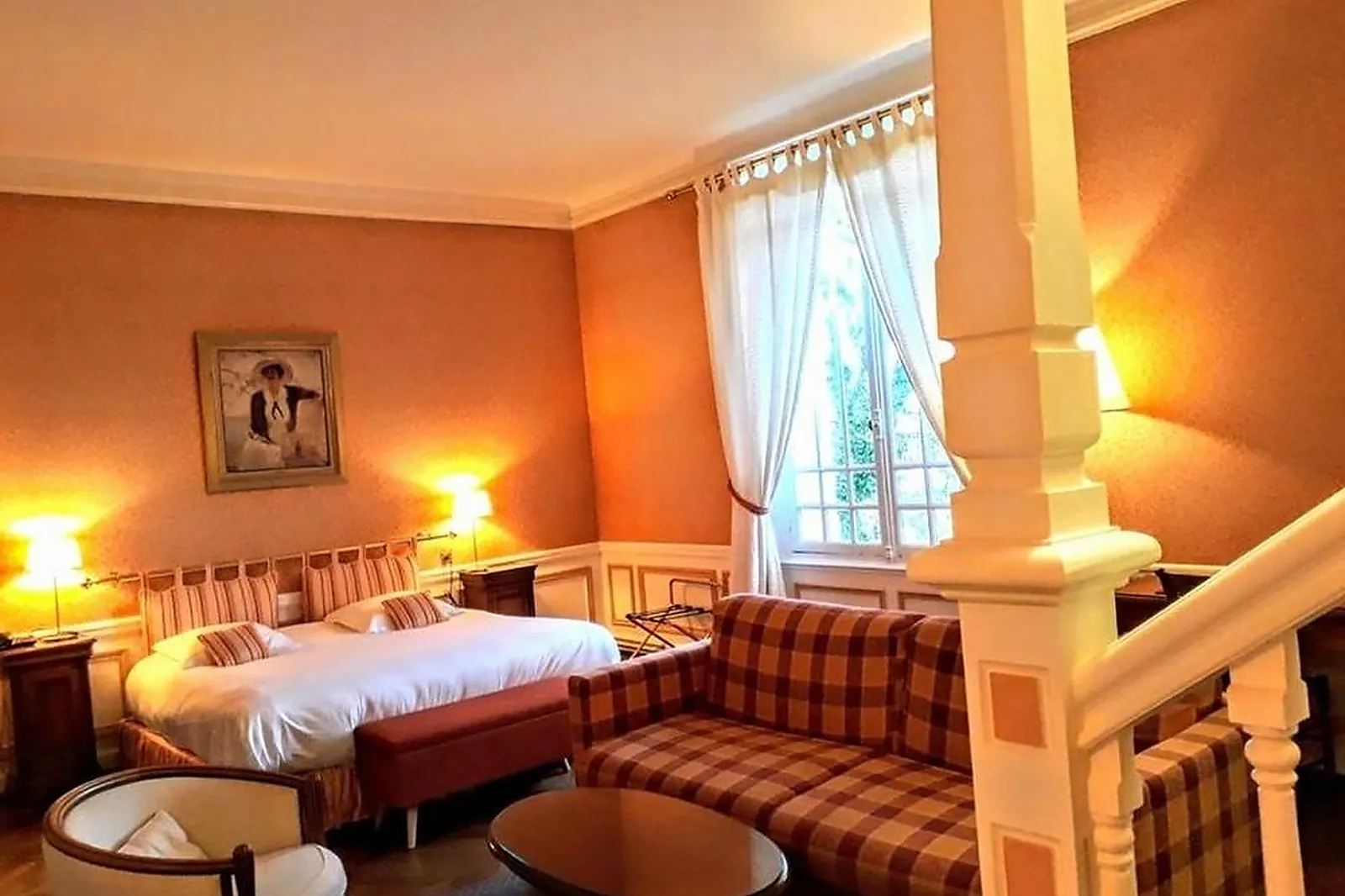 Lieux événementiels, CHÂTEAU DE LA RAPÉE