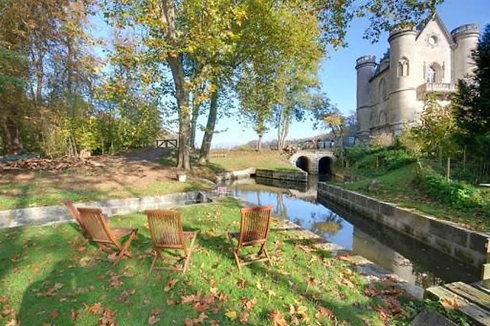 Lieux événementiels, CHÂTEAU DE LA REINE BLANCHE