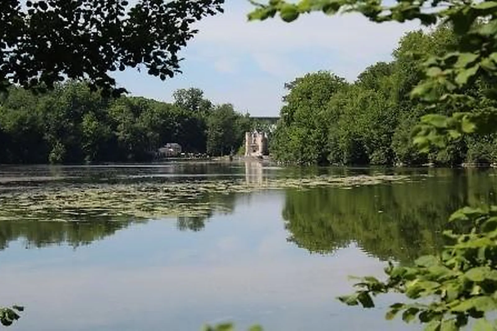 Lieux événementiels, CHÂTEAU DE LA REINE BLANCHE