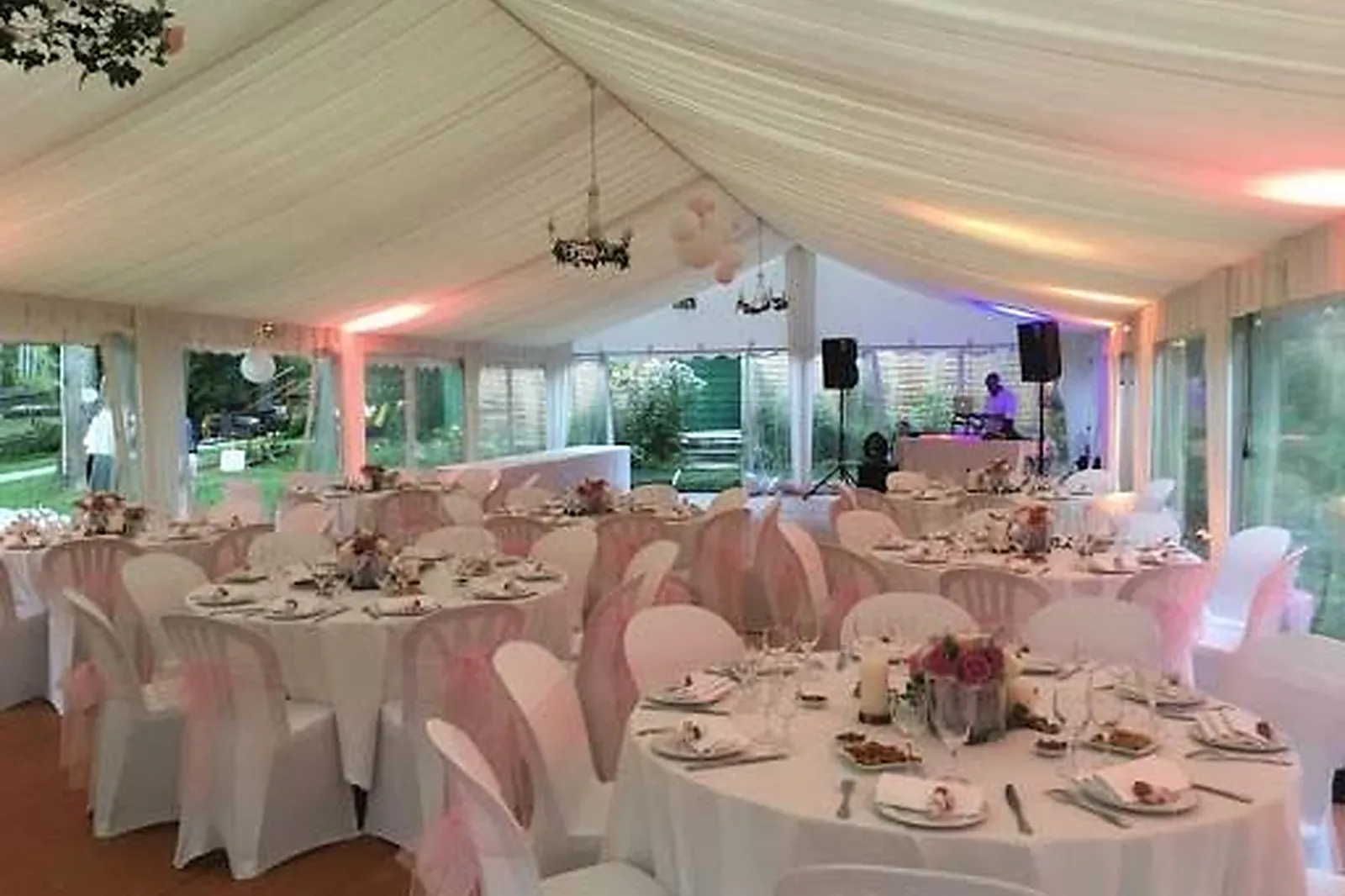 Lieux événementiels, CHÂTEAU DE LA REINE BLANCHE