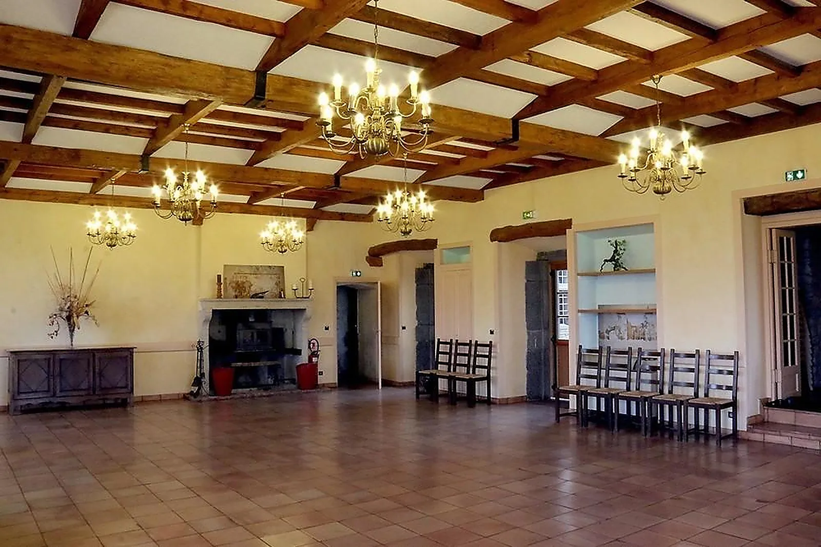 Lieux événementiels, CHÂTEAU DE LA RIVE