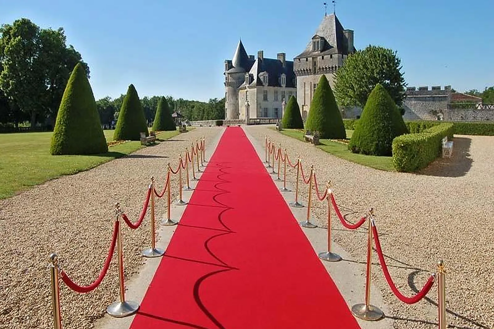 Lieux événementiels, CHÂTEAU DE LA ROCHE COURBON