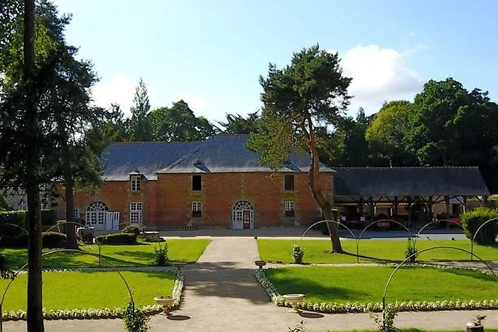 Lieux événementiels, CHÂTEAU DE LA ROUËRIE