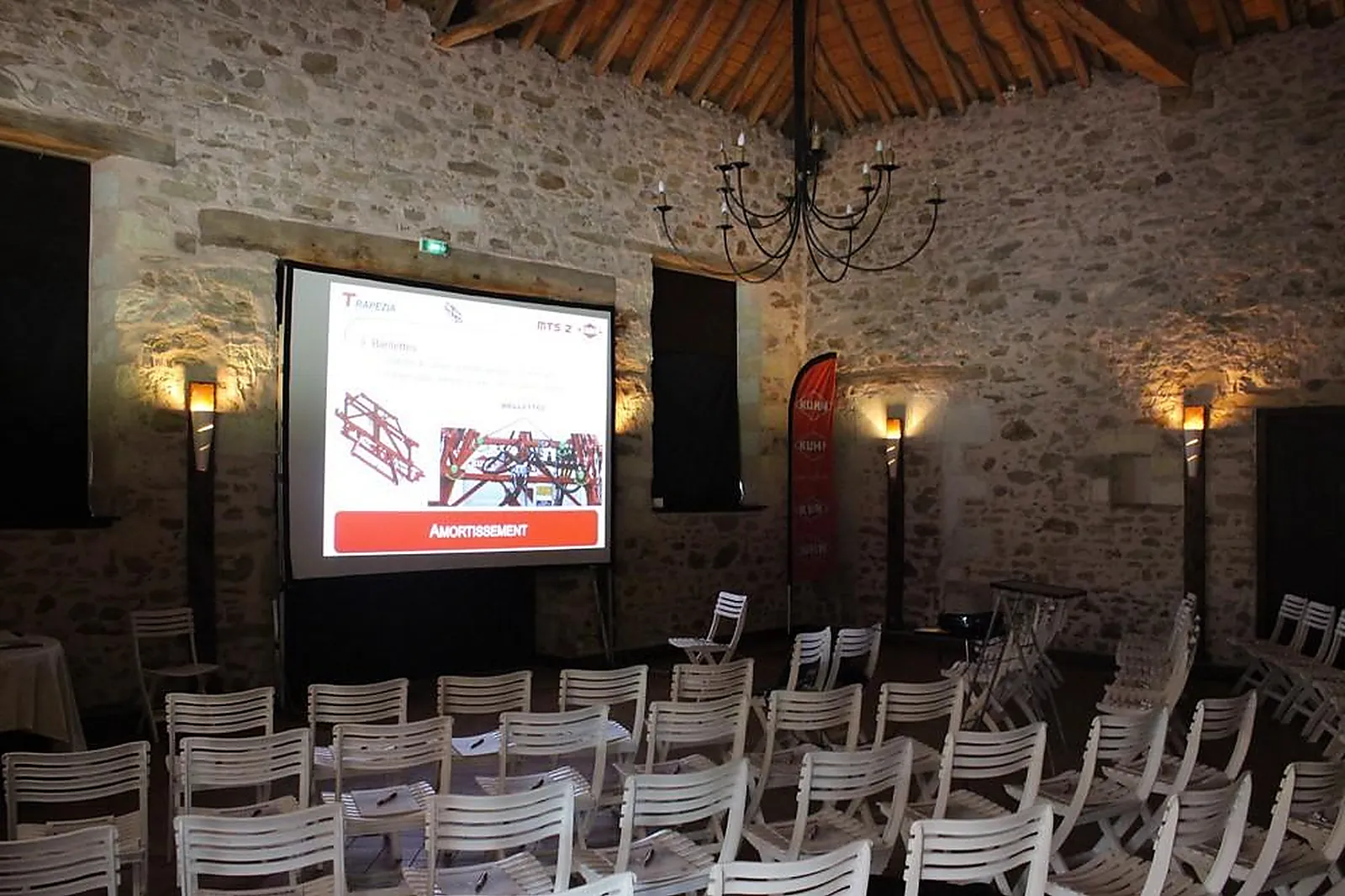 Lieux événementiels, CHÂTEAU DE LA ROUSSELIÈRE