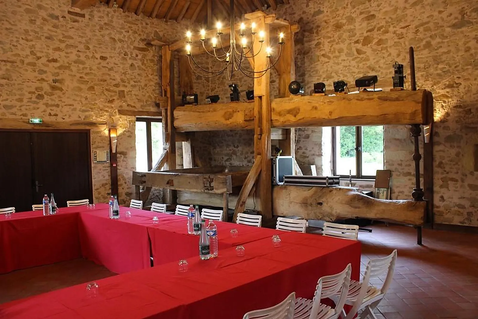 Lieux événementiels, CHÂTEAU DE LA ROUSSELIÈRE