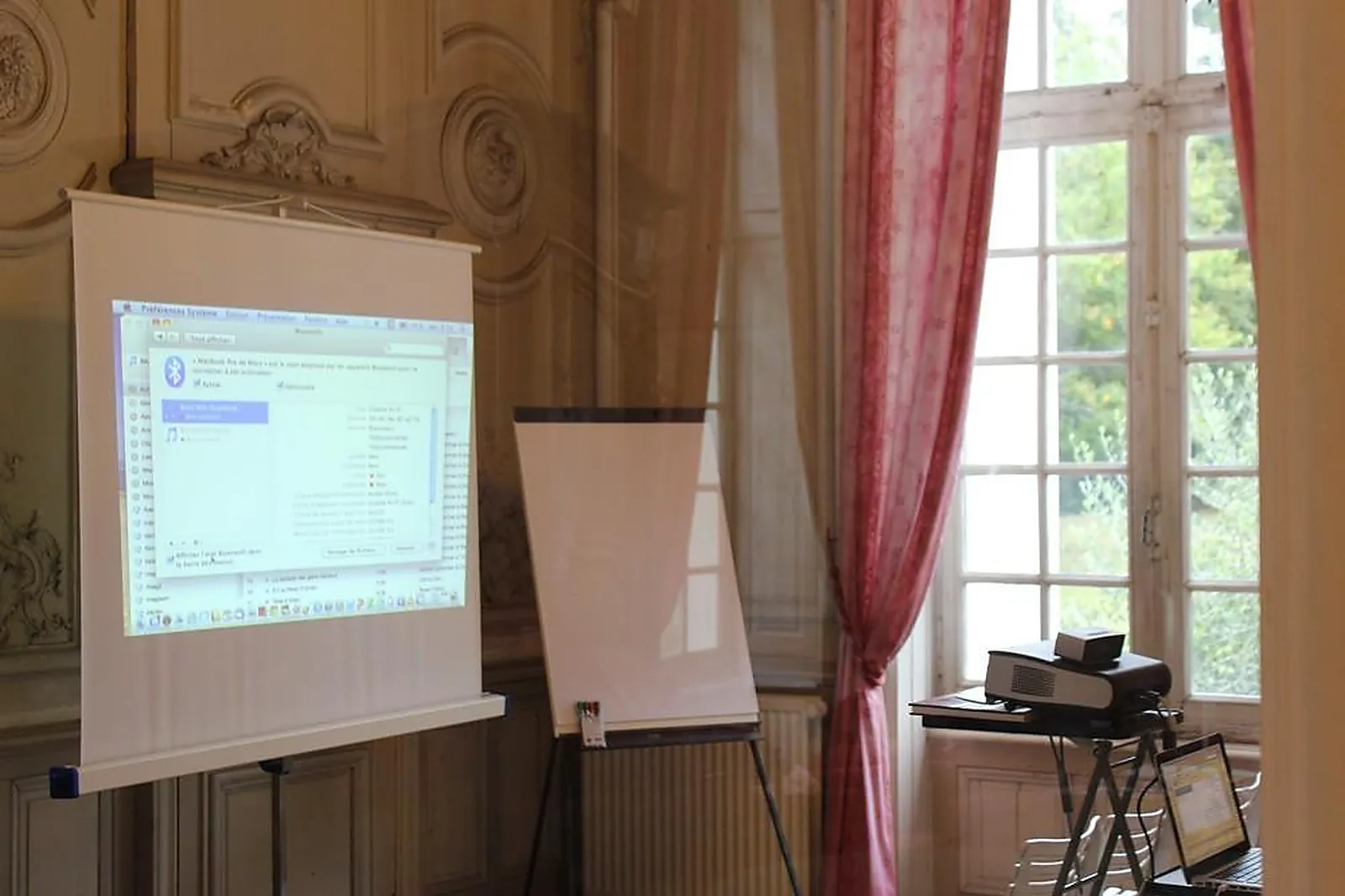 Lieux événementiels, CHÂTEAU DE LA ROUSSELIÈRE