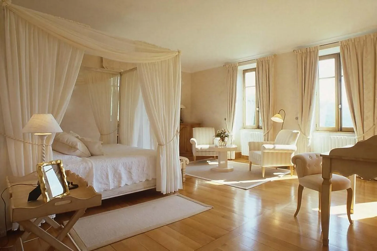 Lieux événementiels, CHÂTEAU DE LA TOUR DU PUITS