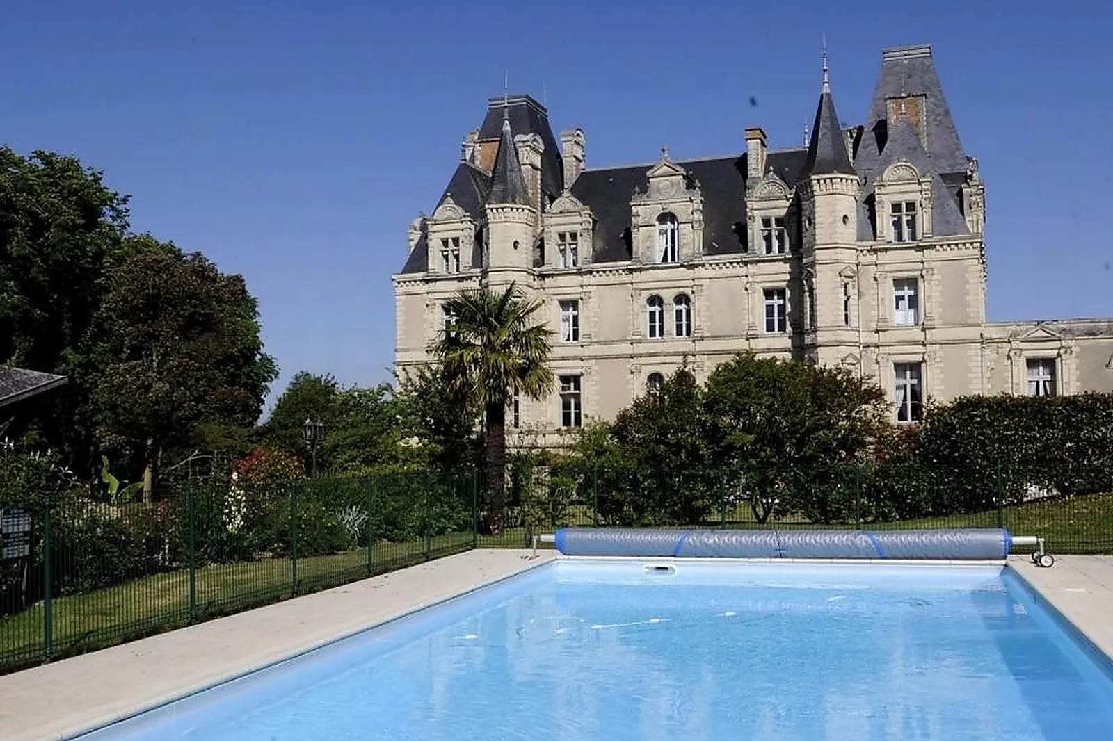 Lieux événementiels, CHÂTEAU DE LA TREMBLAY