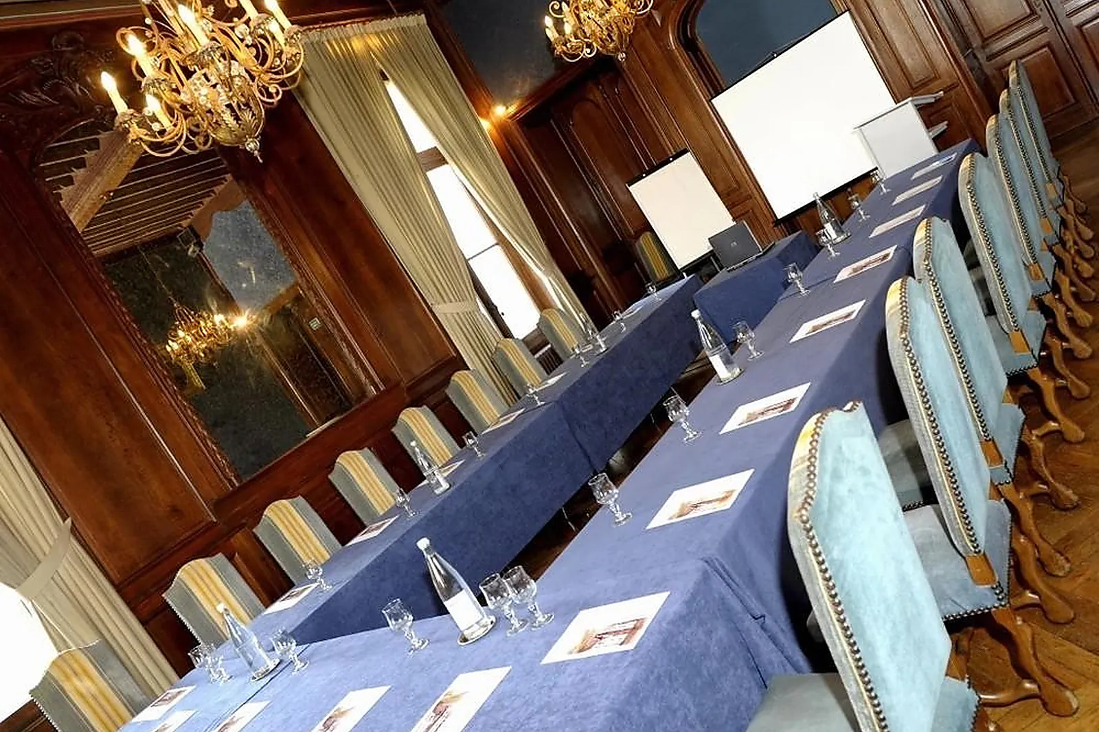 Lieux événementiels, CHÂTEAU DE LA TREMBLAY