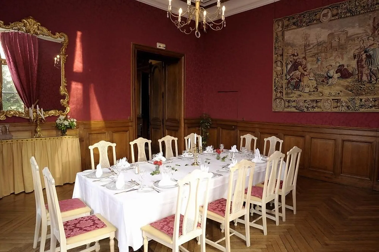 Lieux événementiels, CHÂTEAU DE LA TREMBLAY