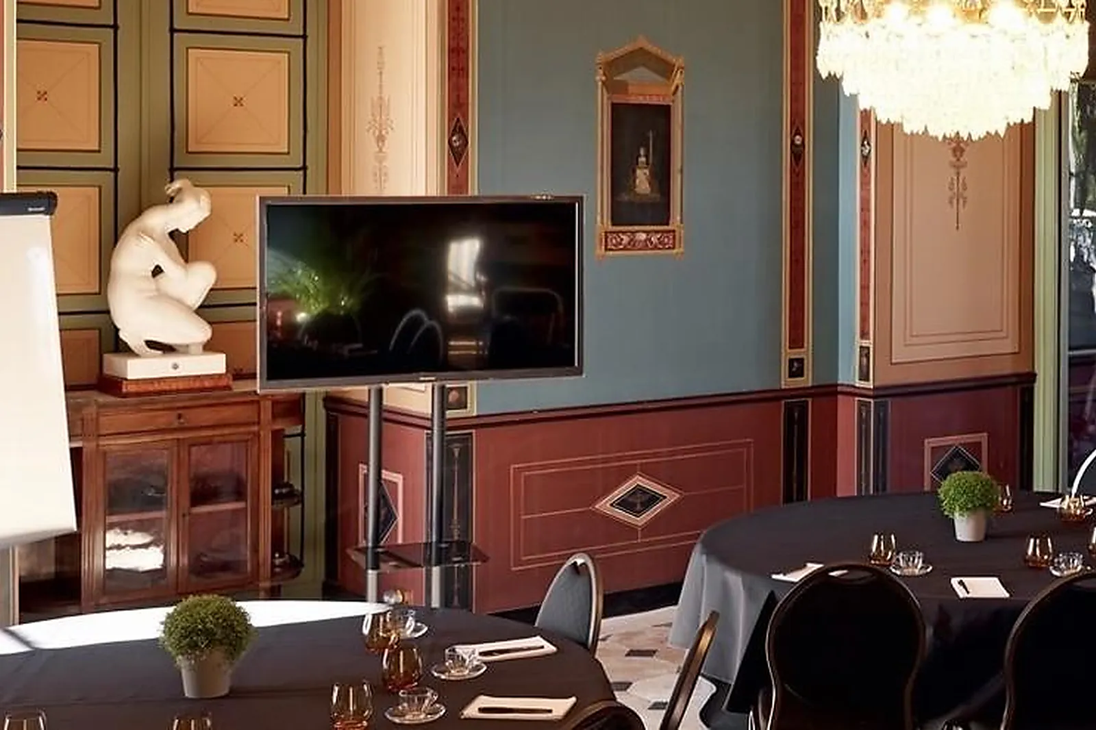 Lieux événementiels, CHÂTEAU DES 2 LIONS