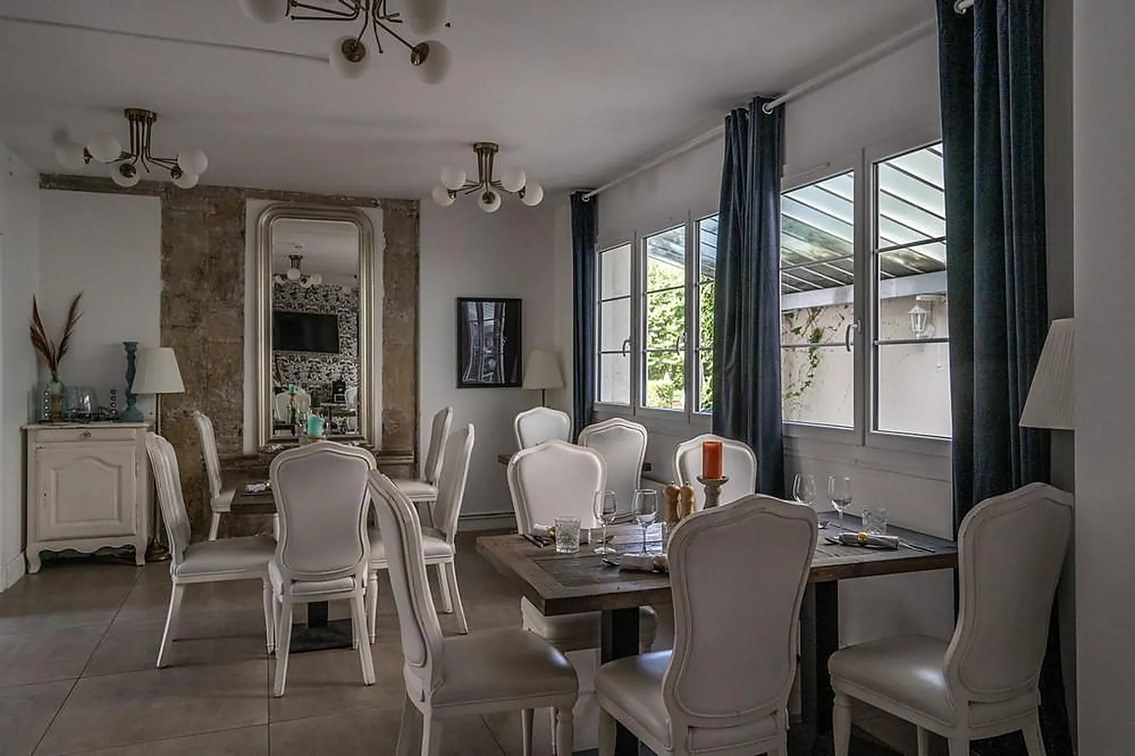 Lieux événementiels, CHÂTEAU DES AYES