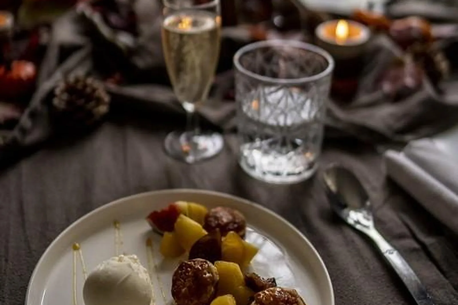 Lieux événementiels, CHÂTEAU DES AYES