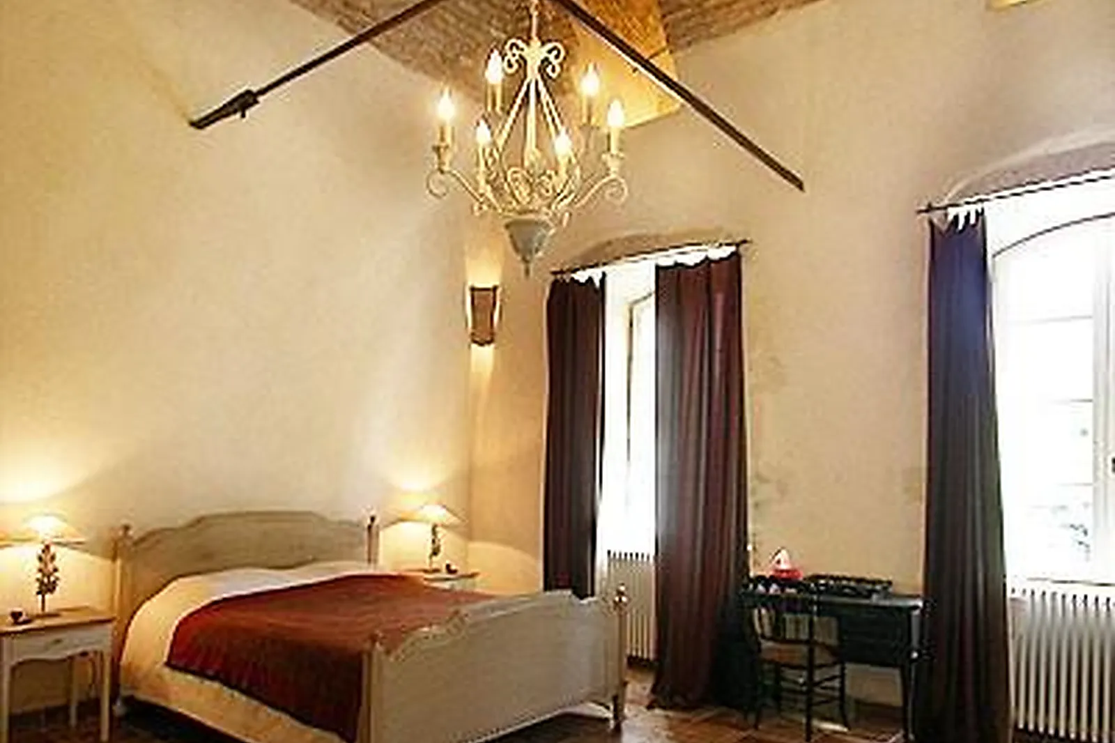 Lieux événementiels, CHÂTEAU DES BARRENQUES