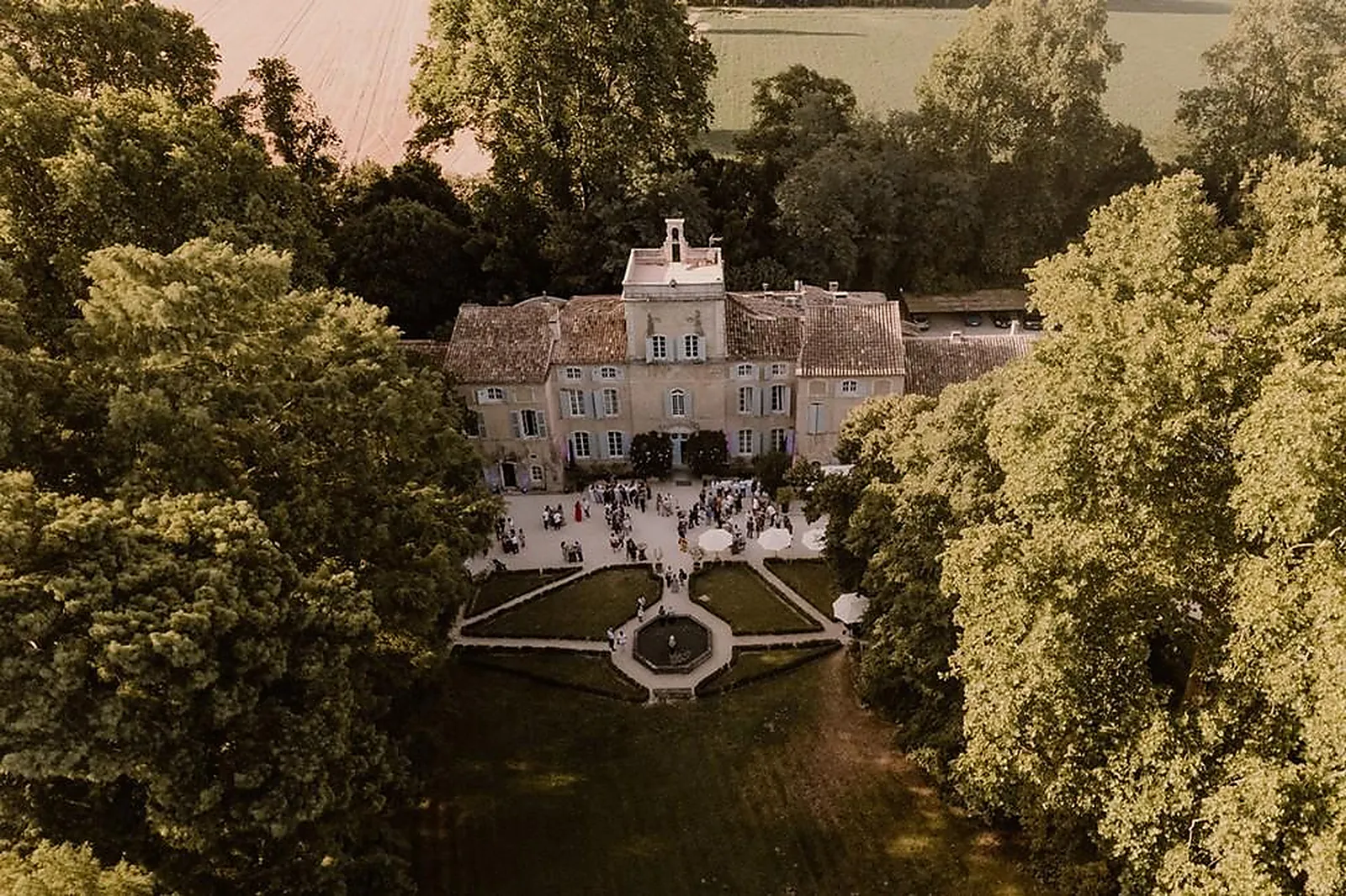 Lieux événementiels, CHÂTEAU DES BARRENQUES