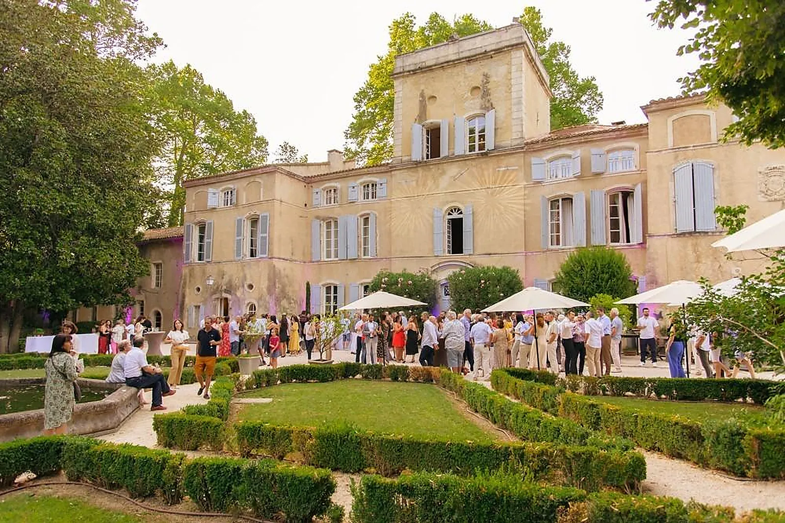 Lieux événementiels, CHÂTEAU DES BARRENQUES