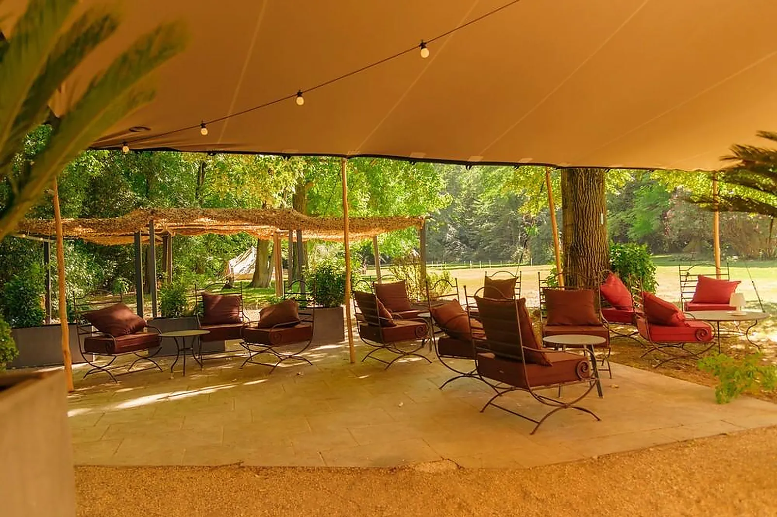 Lieux événementiels, CHÂTEAU DES BARRENQUES