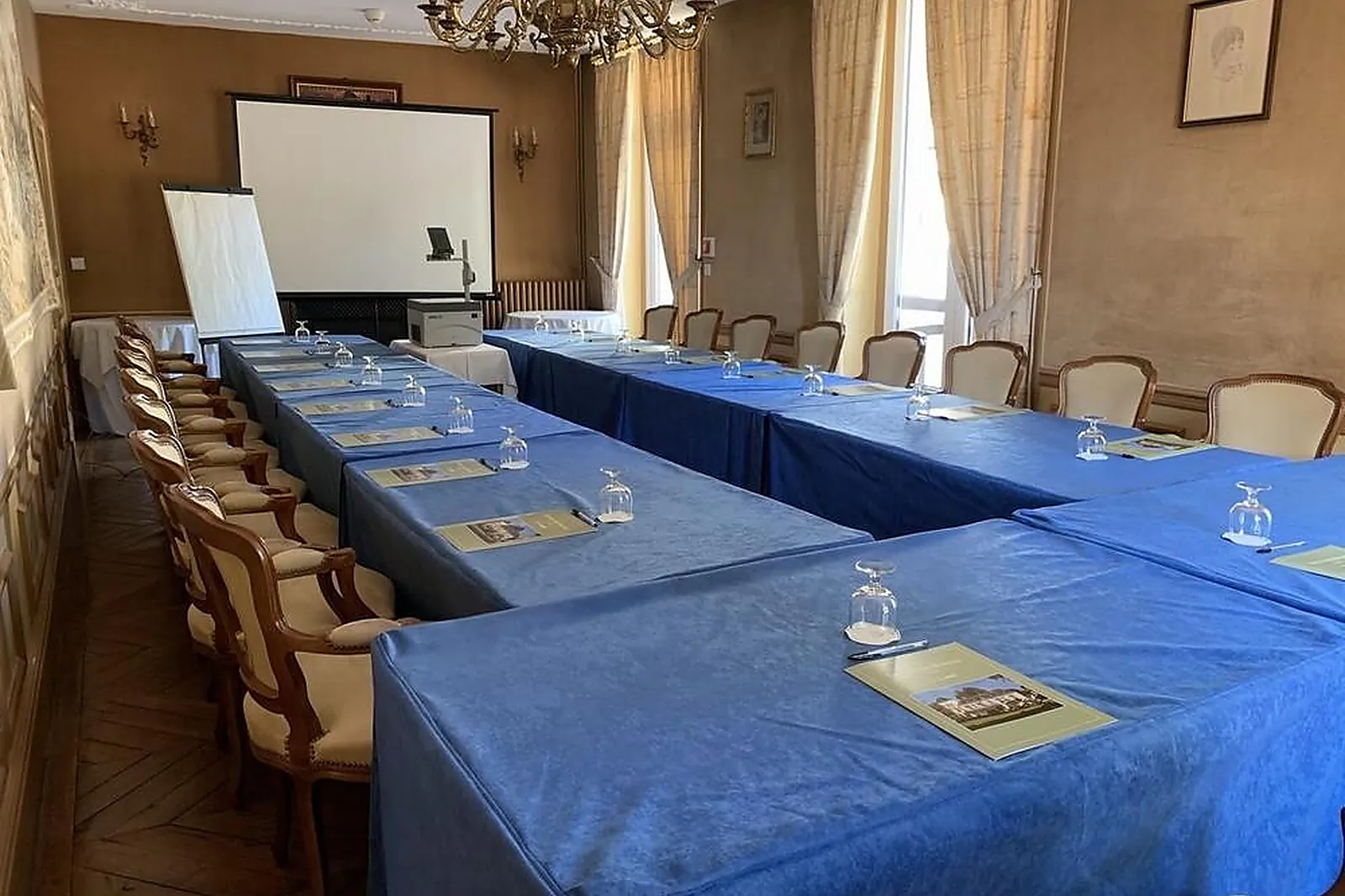 Lieux événementiels, CHÂTEAU DES BONDONS