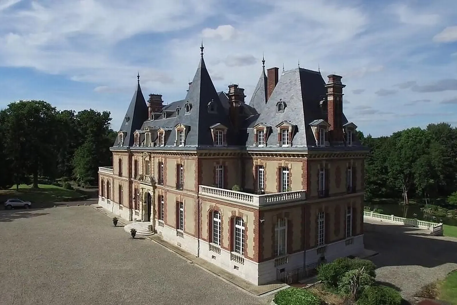 Lieux événementiels, CHÂTEAU DES BOULARD